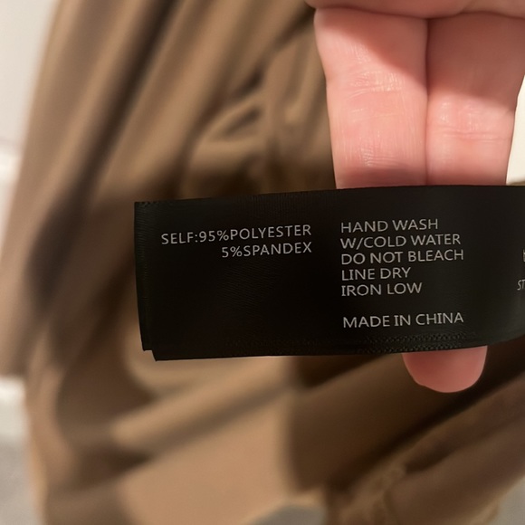 Tan spaghetti strap dress with front opening - Picture 4 of 4